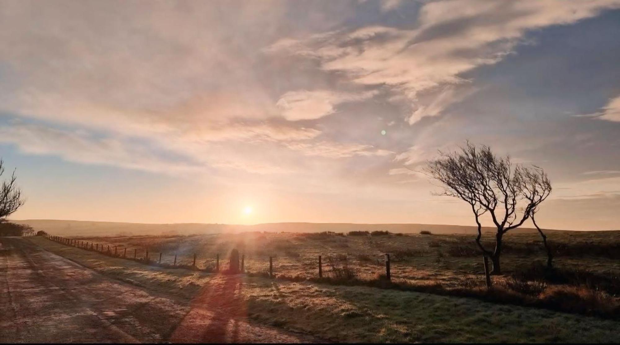 The Flask Inn, Fylingdales, Whitby エクステリア 写真